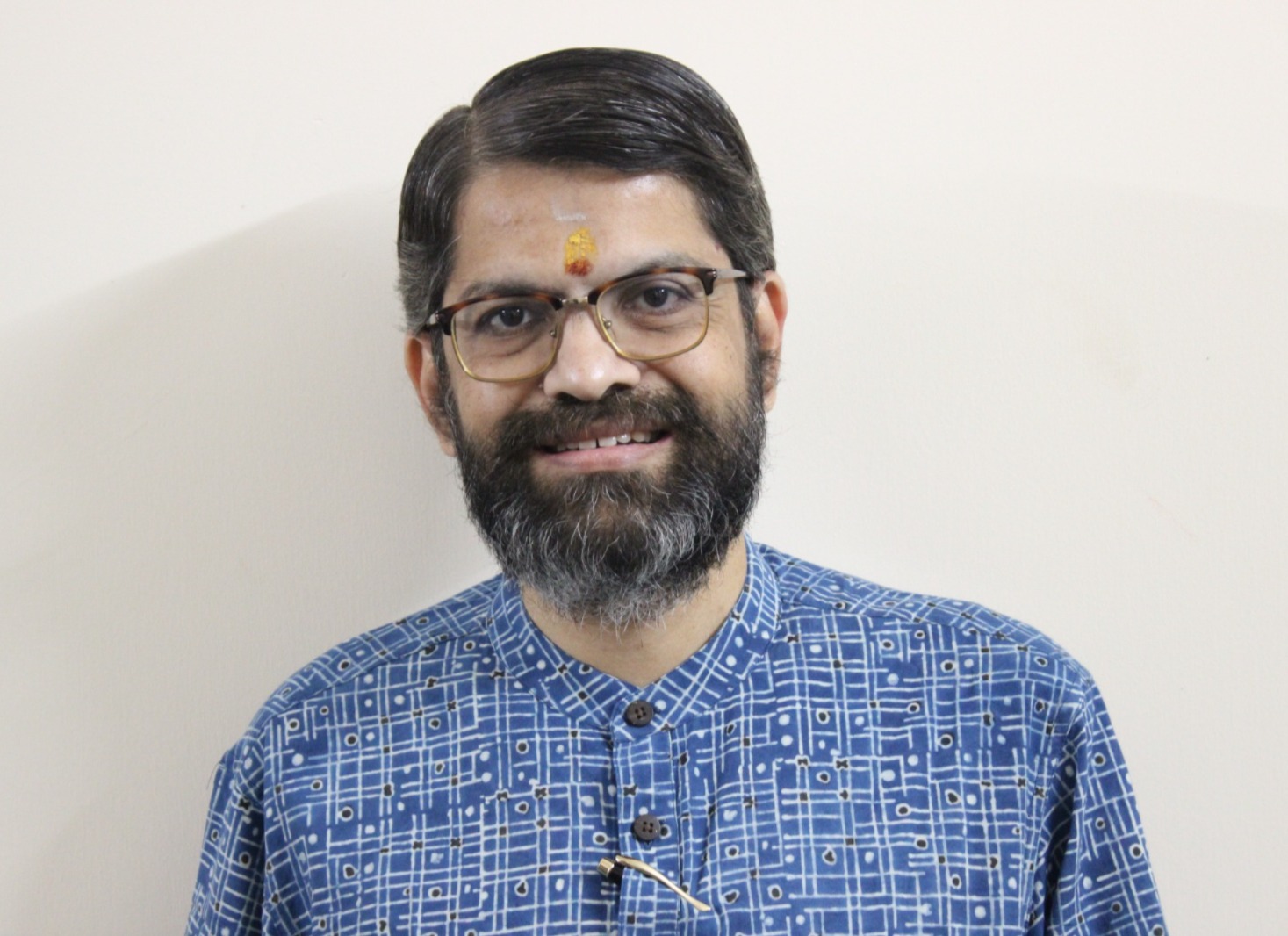 Dr.Vaidhya